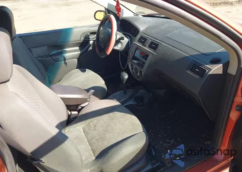 2005 Ford Focus Zx3 z USA, uszkodzony, nr VIN 3FAFP31N85R154468